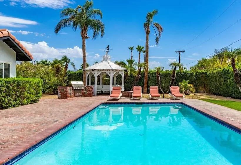 Catalina By Avantstay Fully Remodeled Palm Springs Haven! Pool ! Permit#3432