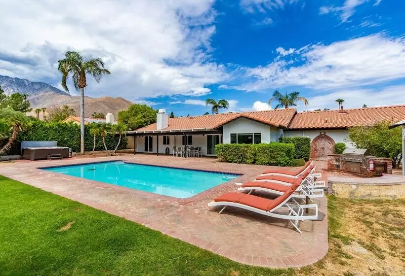 Catalina By Avantstay Fully Remodeled Palm Springs Haven! Pool ! Permit#3432