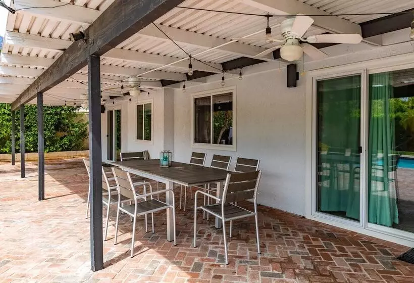 Catalina By Avantstay Fully Remodeled Palm Springs Haven! Pool ! Permit#3432