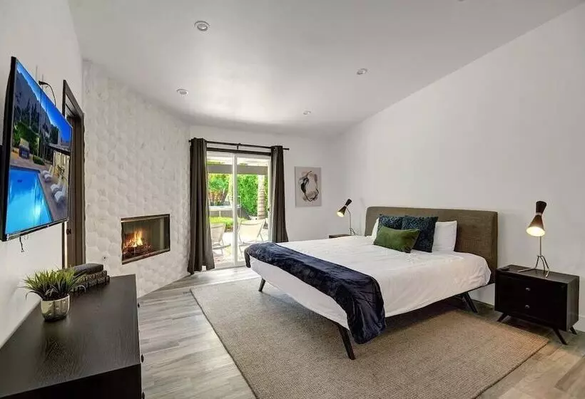 Catalina By Avantstay Fully Remodeled Palm Springs Haven! Pool ! Permit#3432