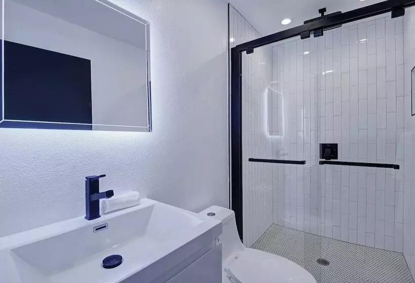 Catalina By Avantstay Fully Remodeled Palm Springs Haven! Pool ! Permit#3432