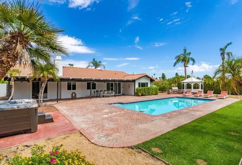 Catalina By Avantstay Fully Remodeled Palm Springs Haven! Pool ! Permit#3432