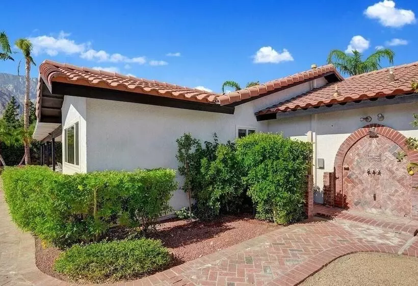 Catalina By Avantstay Fully Remodeled Palm Springs Haven! Pool ! Permit#3432