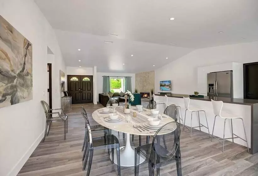 Catalina By Avantstay Fully Remodeled Palm Springs Haven! Pool ! Permit#3432