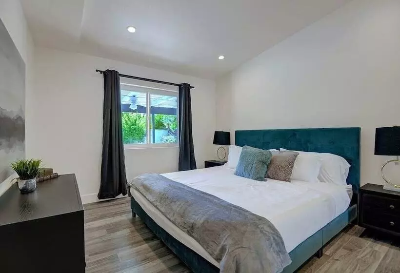 Catalina By Avantstay Fully Remodeled Palm Springs Haven! Pool ! Permit#3432