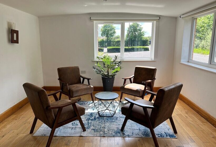 בית מלון כפרי Mk