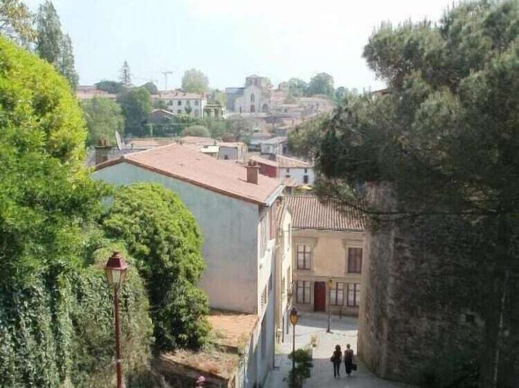 호텔 Ternélia Henri Iv