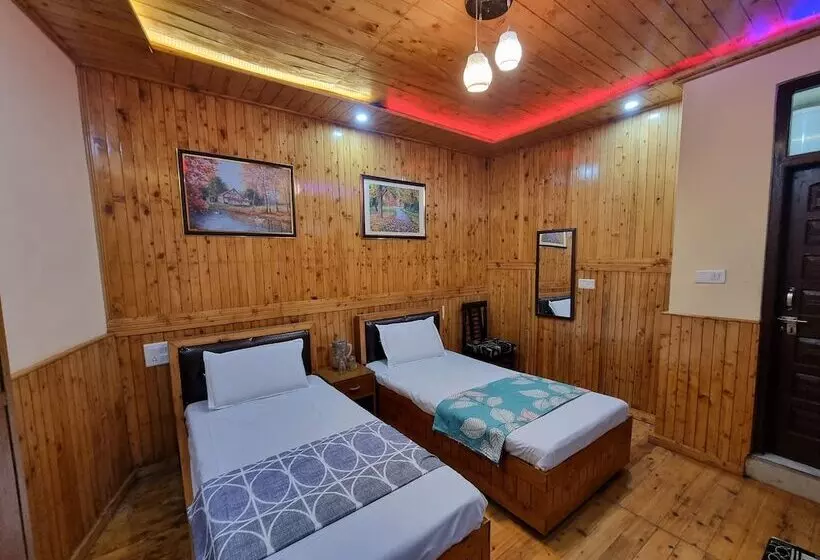 Hotelli Smart Hill Kalatop