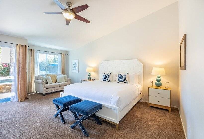 Larrea By Avantstay Luxurious Oasis W/ Pool & Hot Tub!