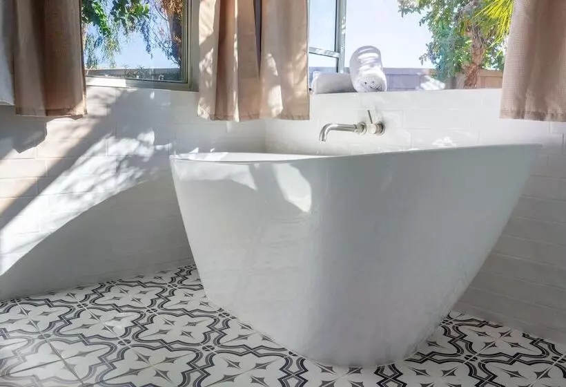 Larrea By Avantstay Luxurious Oasis W/ Pool & Hot Tub!