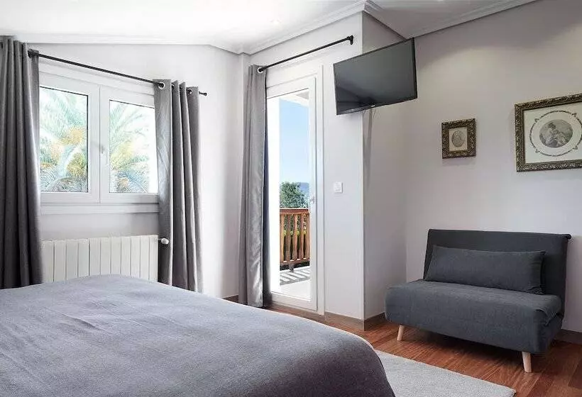 Majatalo Casa Rural La Palmera   Landetxea