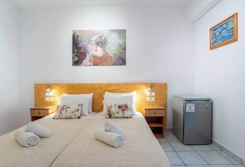 Majatalo Room In Apartment   Comfort Double Or Twin Room Semi Basement