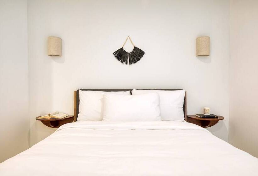 Quinta Green By Avantstay Modern Home W/ Pool, Spa & Golf Course!