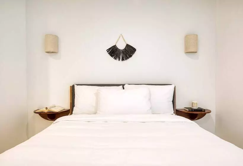 Quinta Green By Avantstay Modern Home W/ Pool, Spa & Golf Course!