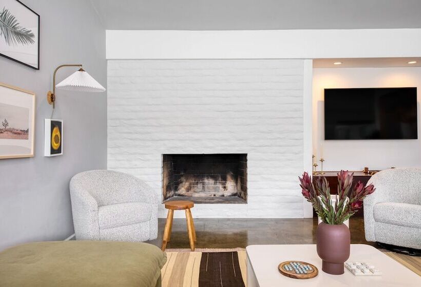 Quinta Green By Avantstay Modern Home W/ Pool, Spa & Golf Course!