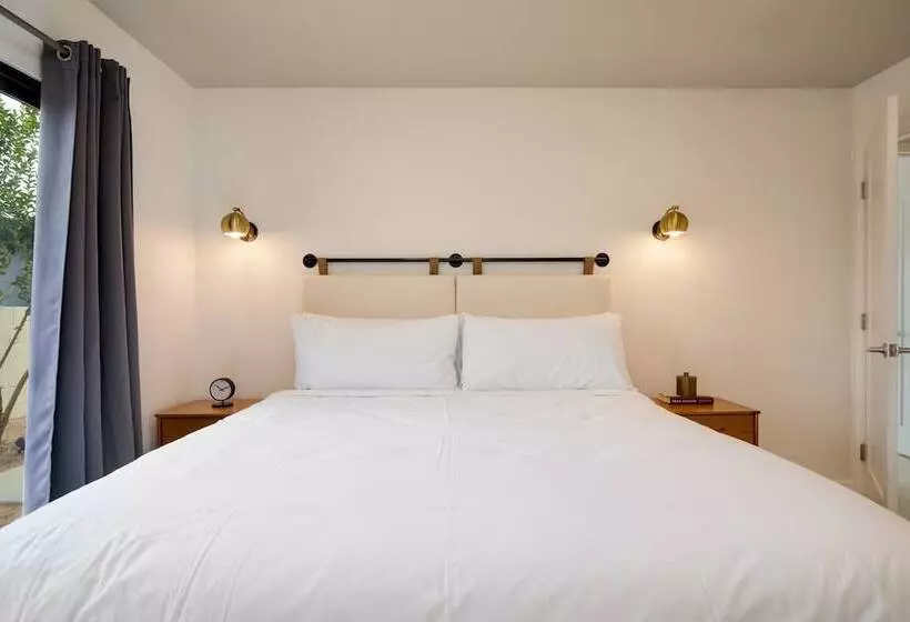 Quinta Green By Avantstay Modern Home W/ Pool, Spa & Golf Course!