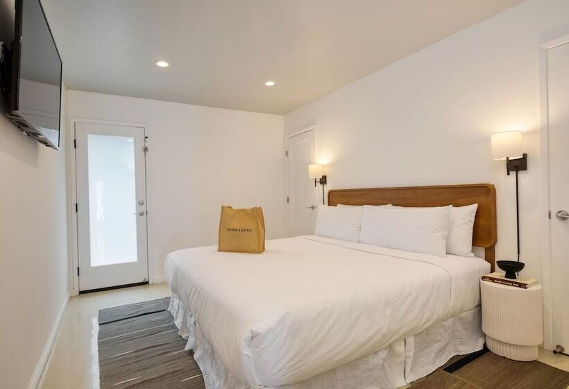 Quinta Green By Avantstay Modern Home W/ Pool, Spa & Golf Course!