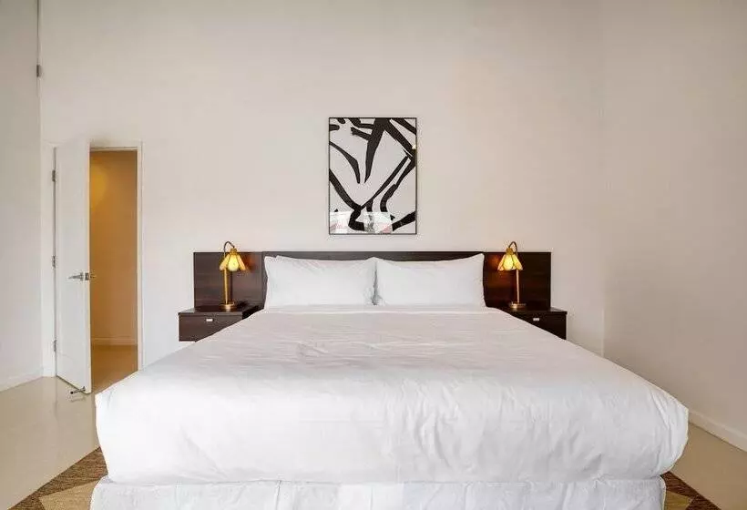 Quinta Green By Avantstay Modern Home W/ Pool, Spa & Golf Course!