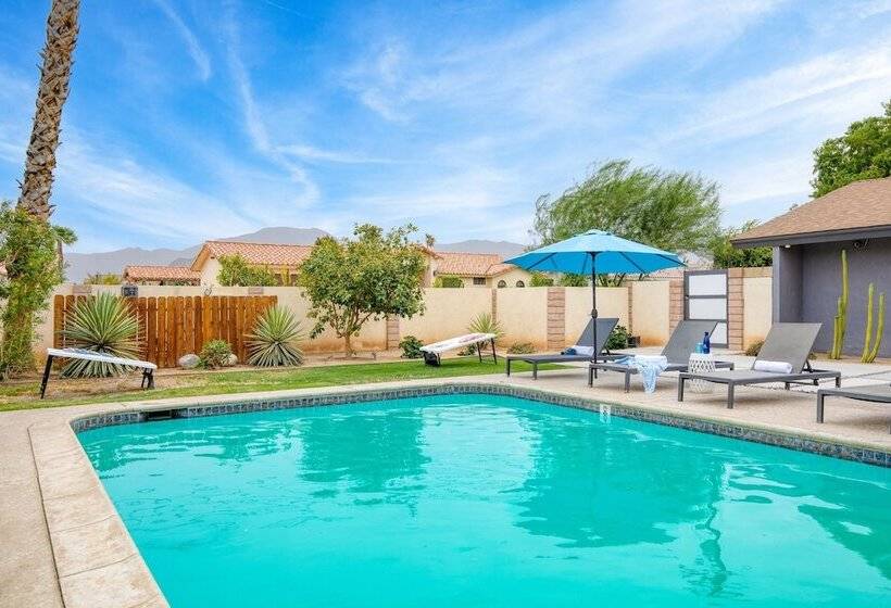 Quinta Green By Avantstay Modern Home W/ Pool, Spa & Golf Course!