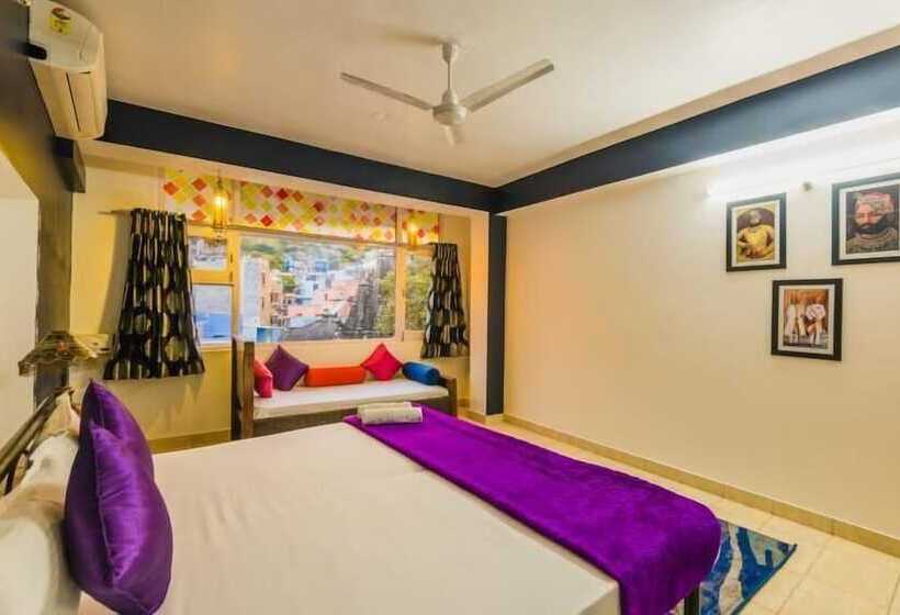 ユースホステル Zostel Jodhpur   Clock Tower