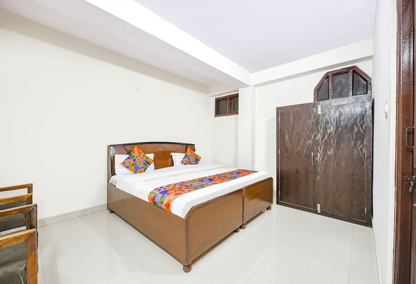 Fabhotel Ginger Grass