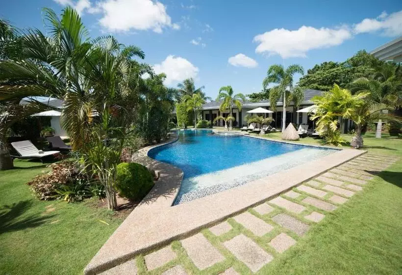 ホテル Alona Royal Palm Resort