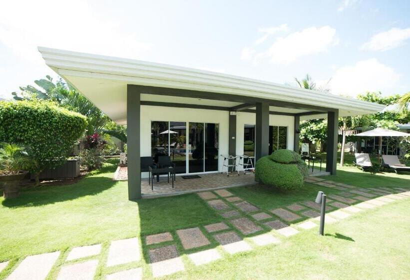 בית מלון כפרי Alona Royal Palm Resort