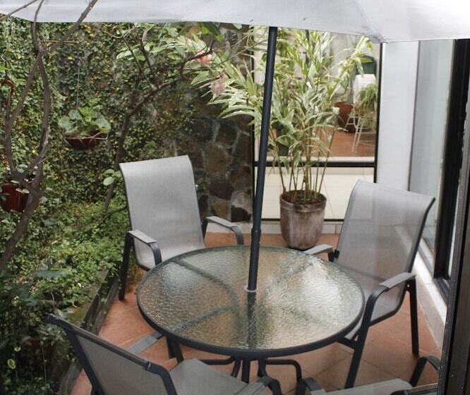 تختخواب و صبحانه Hostal Don Guillermo