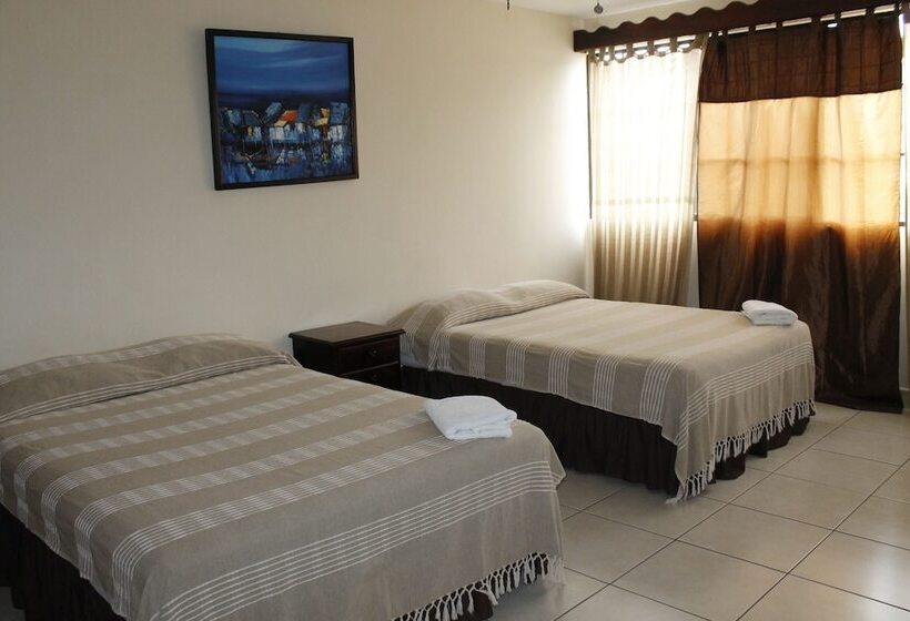 تختخواب و صبحانه Hostal Don Guillermo