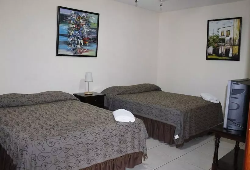تختخواب و صبحانه Hostal Don Guillermo