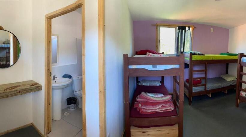 Compay Hostel La Pedrera