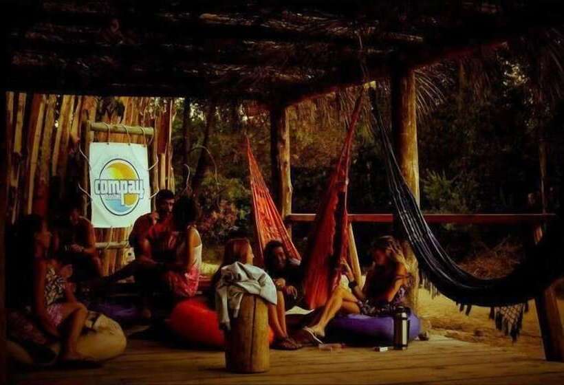 Compay Hostel La Pedrera