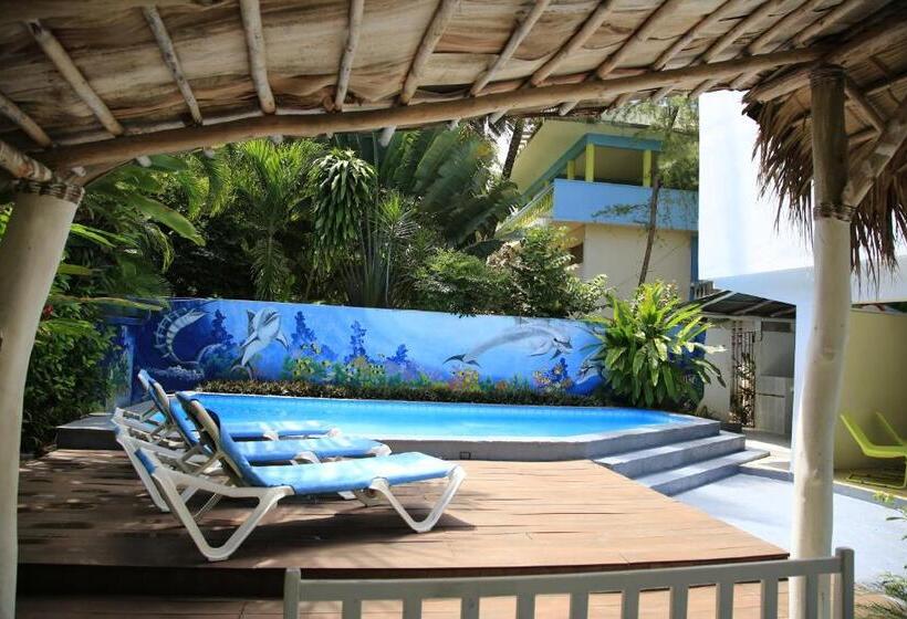 هتل Casa Brisa Mar