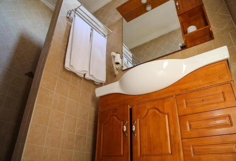 هتل De Mag Deluxe