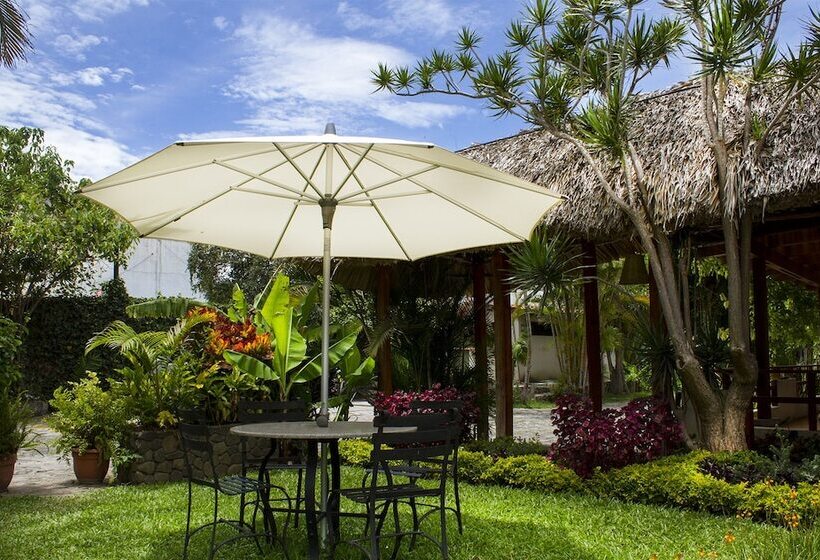 هتل Dos Mundos Panajachel