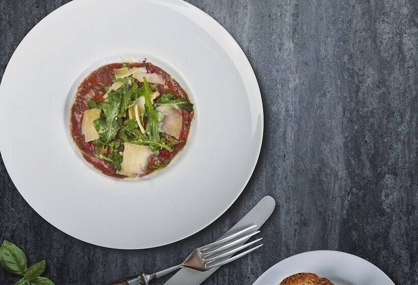 هتل Dos Mundos Panajachel