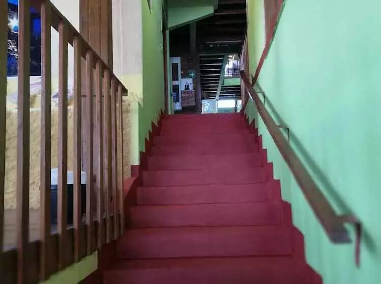هتل Gil Resort