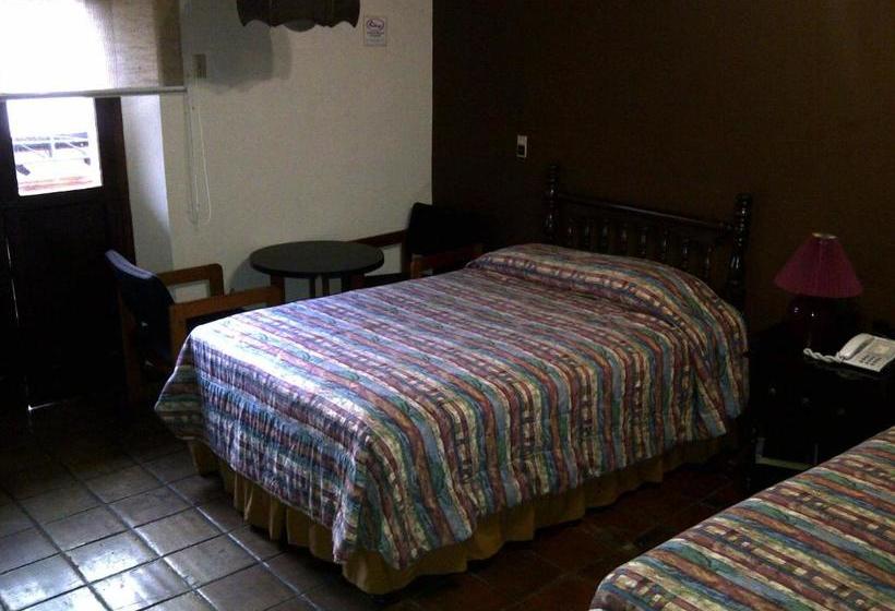 هتل Posada De Don José