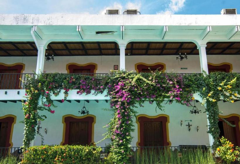 هتل Posada De Don José