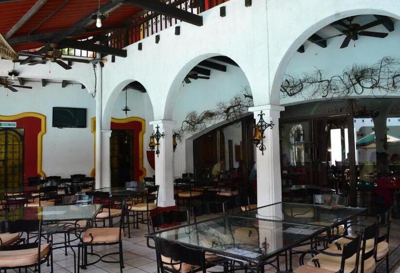 هتل Posada De Don José