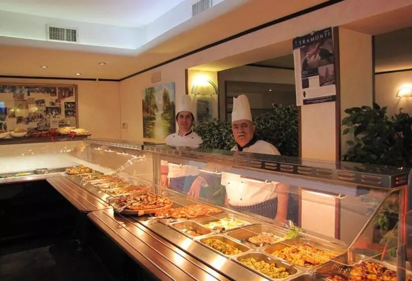 ホテル Ristorante Cigno
