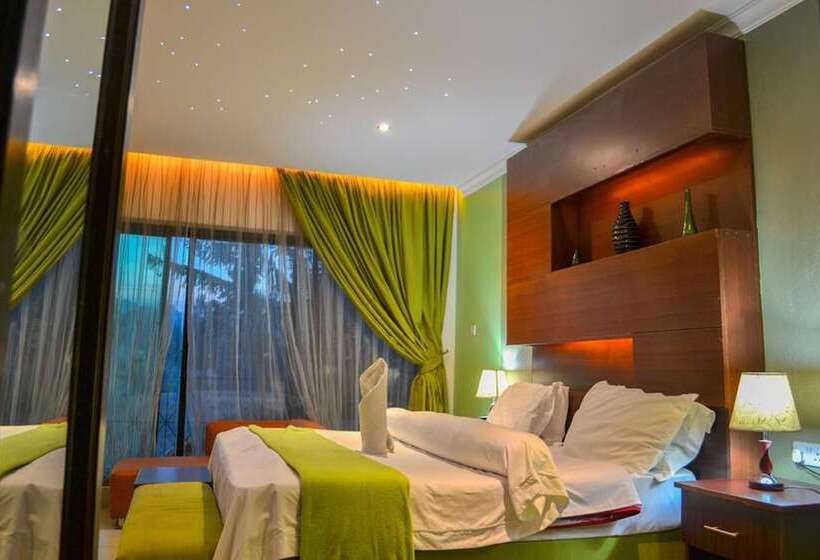 ホテル The Walkgard Transit