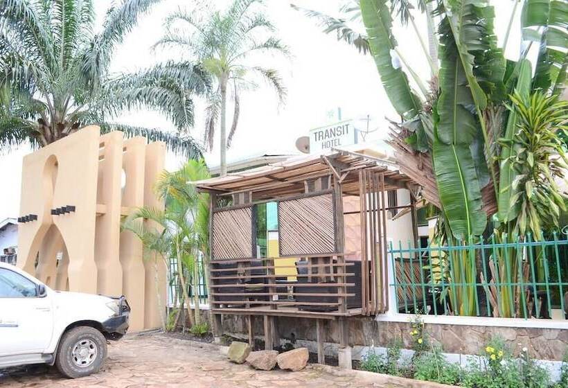 ホテル The Walkgard Transit