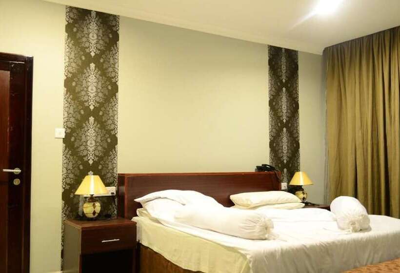 ホテル The Walkgard Transit