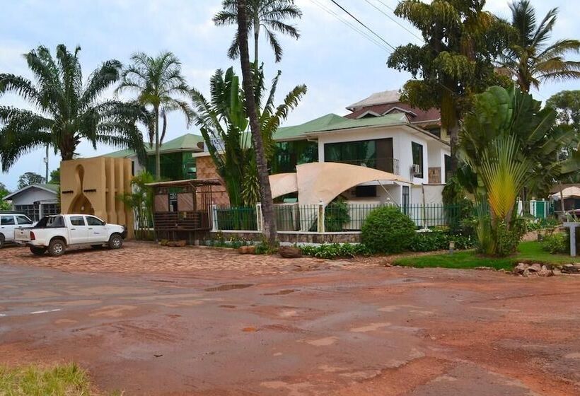 ホテル The Walkgard Transit