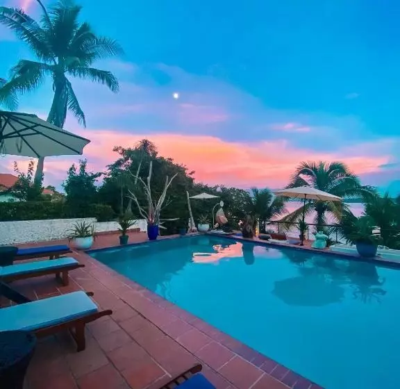 هتل Villa Condesa Del Mar