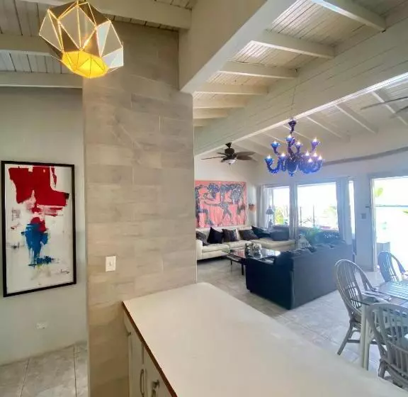 هتل Villa Condesa Del Mar