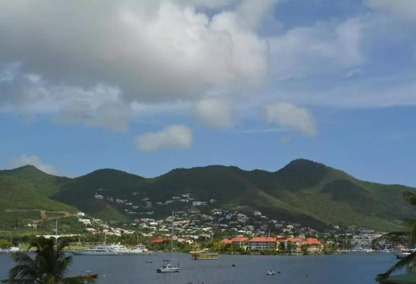 Travel Inn Hotel Simpson Bay