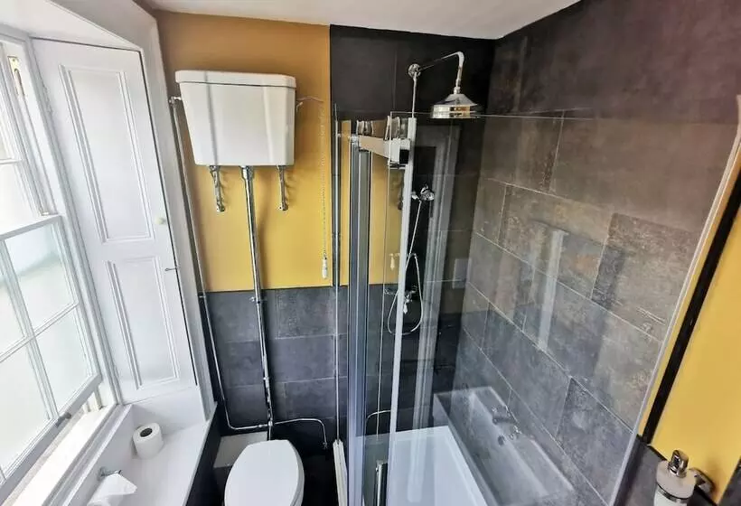 簡易ホテル Lairds House Northumberland Ltd