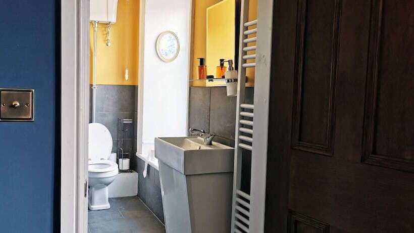 여관 Lairds House Northumberland Ltd